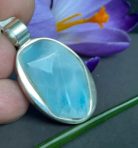 Very nice Larimar Pendant in an extravagant design with silver (925) sterling.