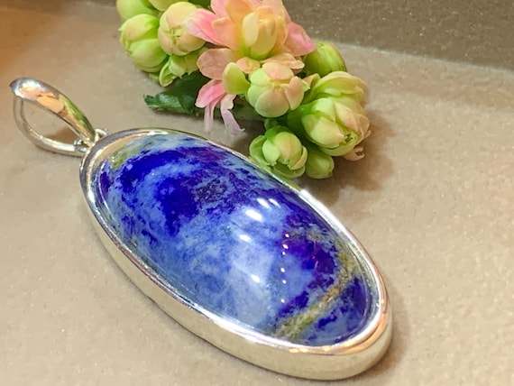 Beautiful natural Lapislazuli Pendant handmade in silver 925 sterling