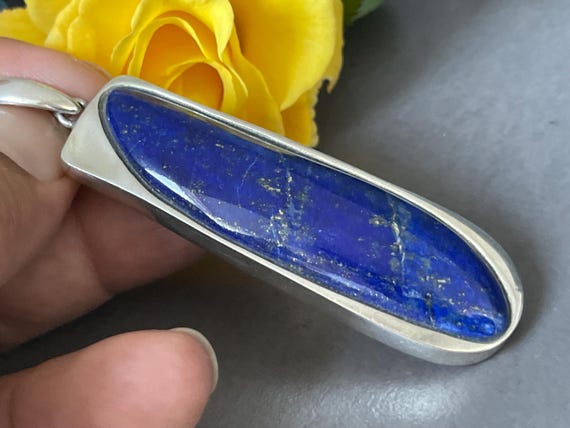 Beautiful natural Lapislazuli Pendant handmade in silver 925 sterling