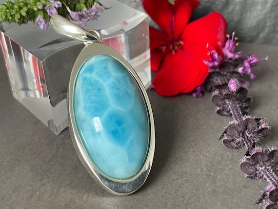 Very nice Larimar Pendant in an extravagant design with silver (925) sterling.