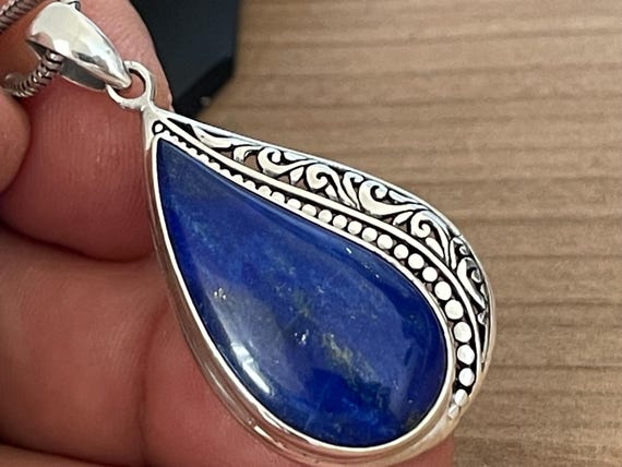 Beautiful natural Lapislazuli Pendant handmade in silver 925 sterling
