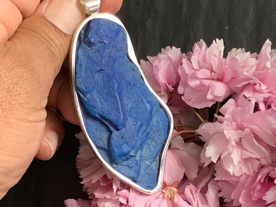 Beautiful natural Lapislazuli Pendant handmade in silver 925 sterling