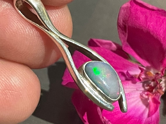 Boulder Opal (Australia) Pendant in Sterling Silver (925)