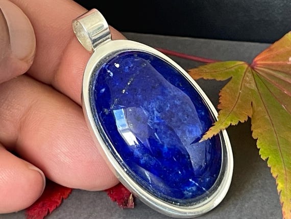 Beautiful natural Lapislazuli Pendant handmade in silver 925 sterling