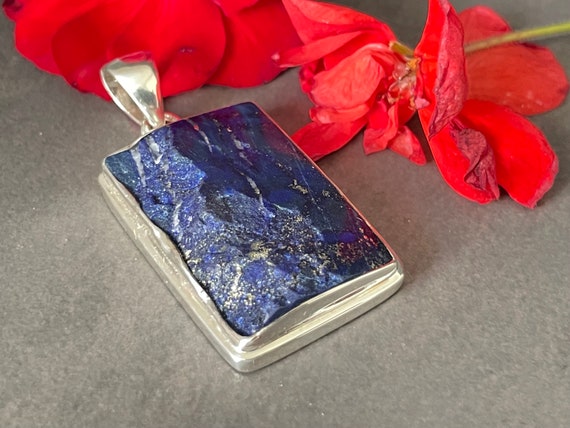 Beautiful natural Lapislazuli Pendant handmade in silver 925 sterling