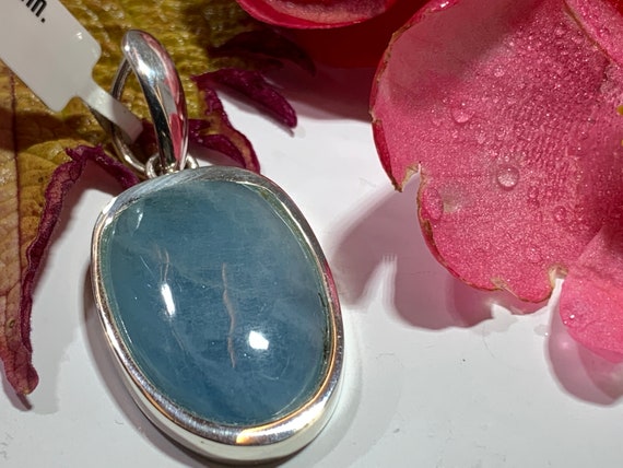 Very special and big Aquamarin Pendant with an unique Design in Silver  ( 925 ) Sterling.