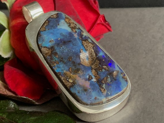 Boulder Opal (Australia) Pendant in Sterling Silver (925)