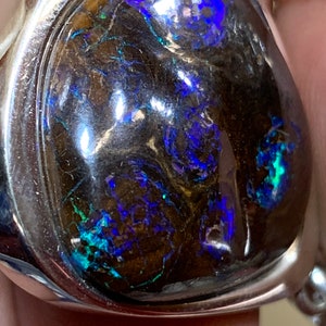 Boulder Opal (Australia) Pendant in Sterling Silver (925)