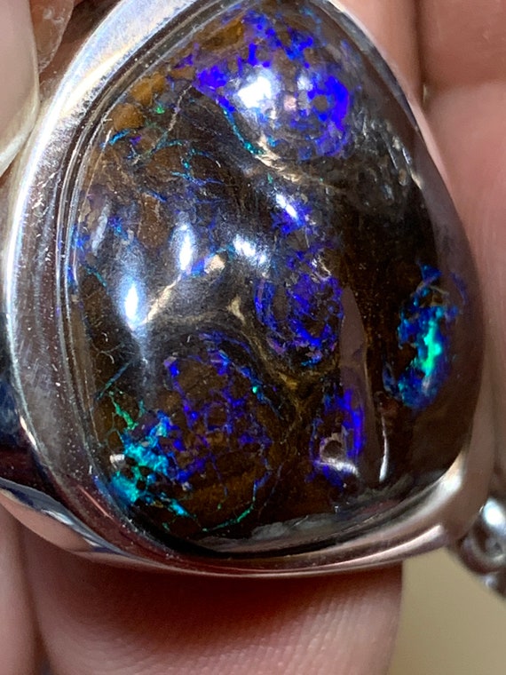 Boulder Opal (Australia) Pendant in Sterling Silver (925)