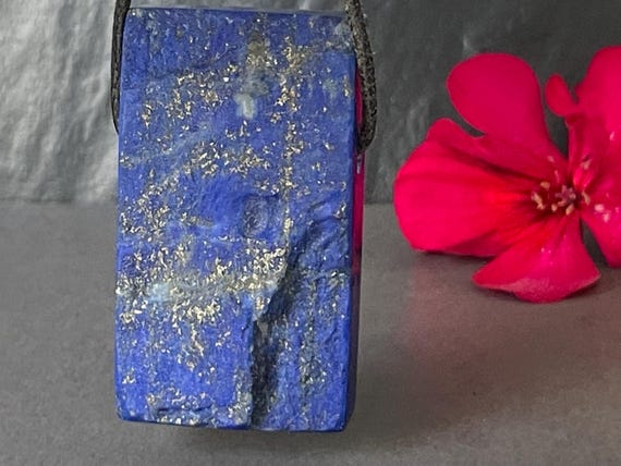 Large lapis lazuli pendant drilled – spiritual gemstone jewelry as a unique piece for intuition, truth & new energy, like the gold dust