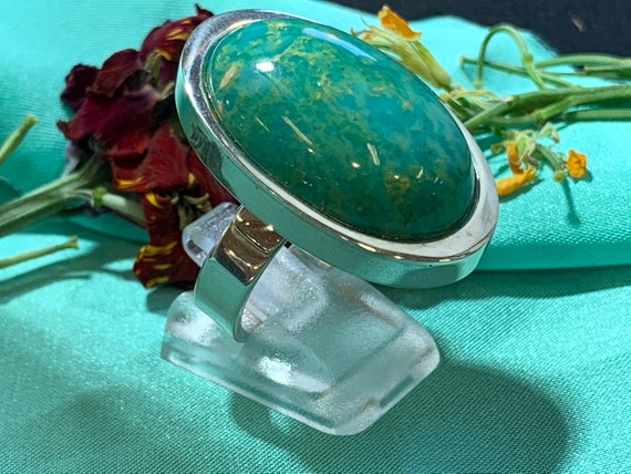 Real turquoise Ring in silver (925) sterling