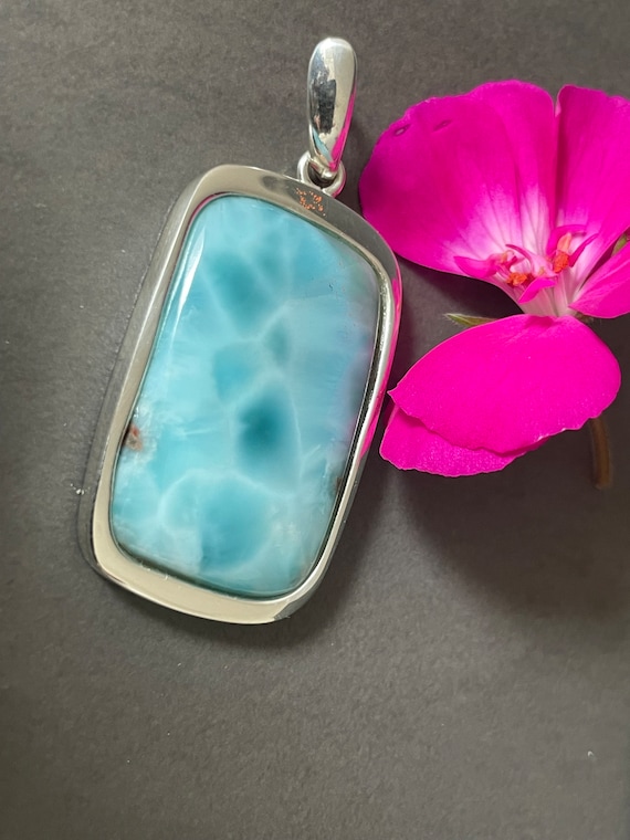 Very nice Larimar Pendant in an extravagant design with silver (925) sterling.
