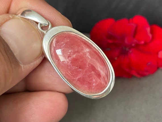 Very nice rodochrosite ring in silver 925 sterling from Argentina.