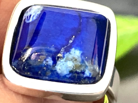 Beautiful  Lapislazuli Ring handmade in silver 925 sterling
