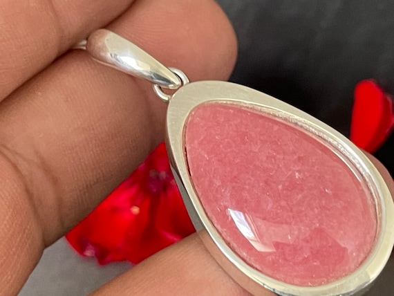 Very nice rodochrosite ring in silver 925 sterling from Argentina.