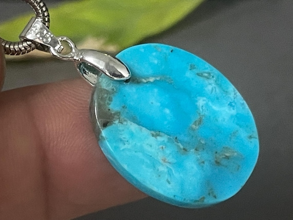Real turquoise pendant in silver (925) sterling