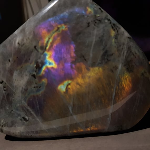 Woman on the Light of Life ! Labradorite Freeform