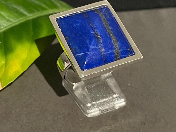 Beautiful  Lapislazuli Ring handmade in silver 925 sterling