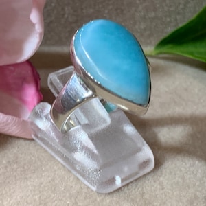 Very nice Larimar ring in an extravagant design with silver (925) sterling.