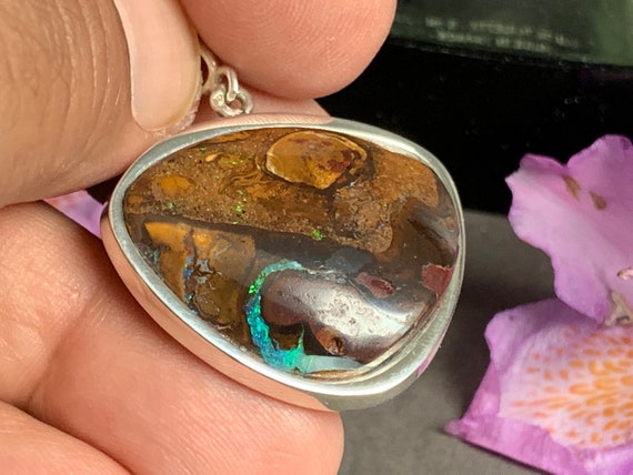 Boulder Opal (Australia) Pendant in Sterling Silver (925)