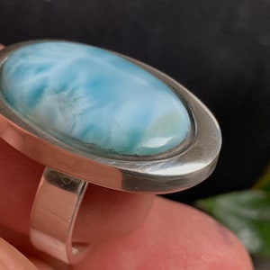 Very nice Larimar ring in an extravagant design with silver (925) sterling.