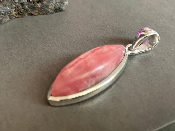 Very nice rodochrosite ring in silver 925 sterling from Argentina.