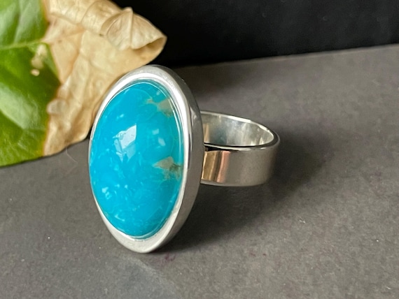 Unique turquoise ring – genuine gemstone from Arizona for protection, strength & inner peace – handcrafted in 925 sterling silver, genuine turquoise