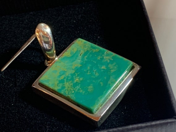 Real turquoise pendant in silver (925) sterling