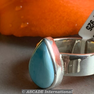 Very nice Larimar ring in an extravagant design with silver (925) sterling.