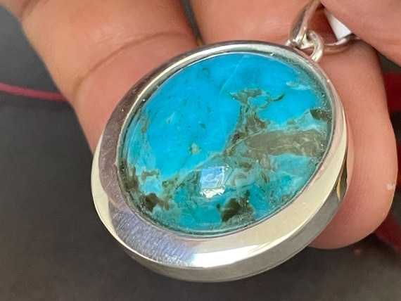 Real turquoise pendant in silver (925) sterling