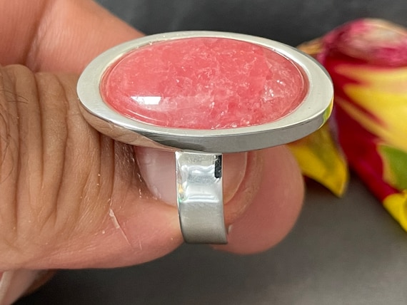 Very nice rodochrosite ring in silver 925 sterling from Argentina.