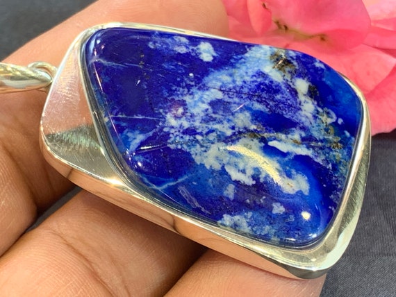 Beautiful natural Lapislazuli Pendant handmade in silver 925 sterling
