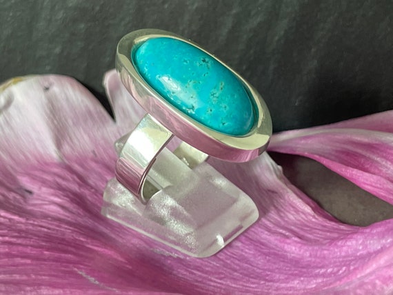 Real turquoise Ring in silver (925) sterling