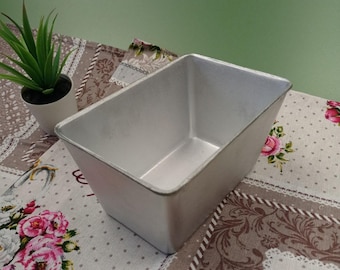 Metal vintage mold for baking bread at home. Vintage Ukraine. Vintage USSR. Old rectangular mold. Borodino bread. Bread mold &quot;brick&quot;