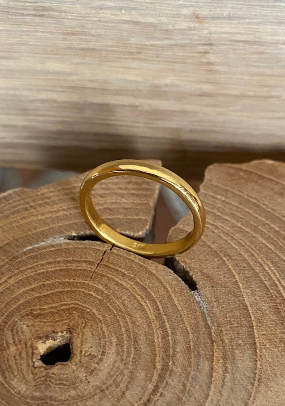 Holden The Hammered Design Wedding Band