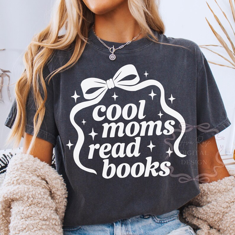 Trendy Retro Mom PNG, Book Lover Mom SVG, Girly Mama PNG, Preppy Mom Shirt Design, Bookish Mom Life Svg, Vintage Bow Womens Shirt Sublimation, Everyday Digital Png, Popular Quote Png, Trending Womens Sublimation, Bookworm Tshirt Design