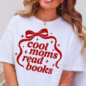 Trendy Retro Mom PNG, Book Lover Mom SVG, Girly Mama PNG, Preppy Mom Shirt Design, Bookish Mom Life Svg, Vintage Bow Womens Shirt Sublimation, Everyday Digital Png, Popular Quote Png, Trending Womens Sublimation, Bookworm Tshirt Design