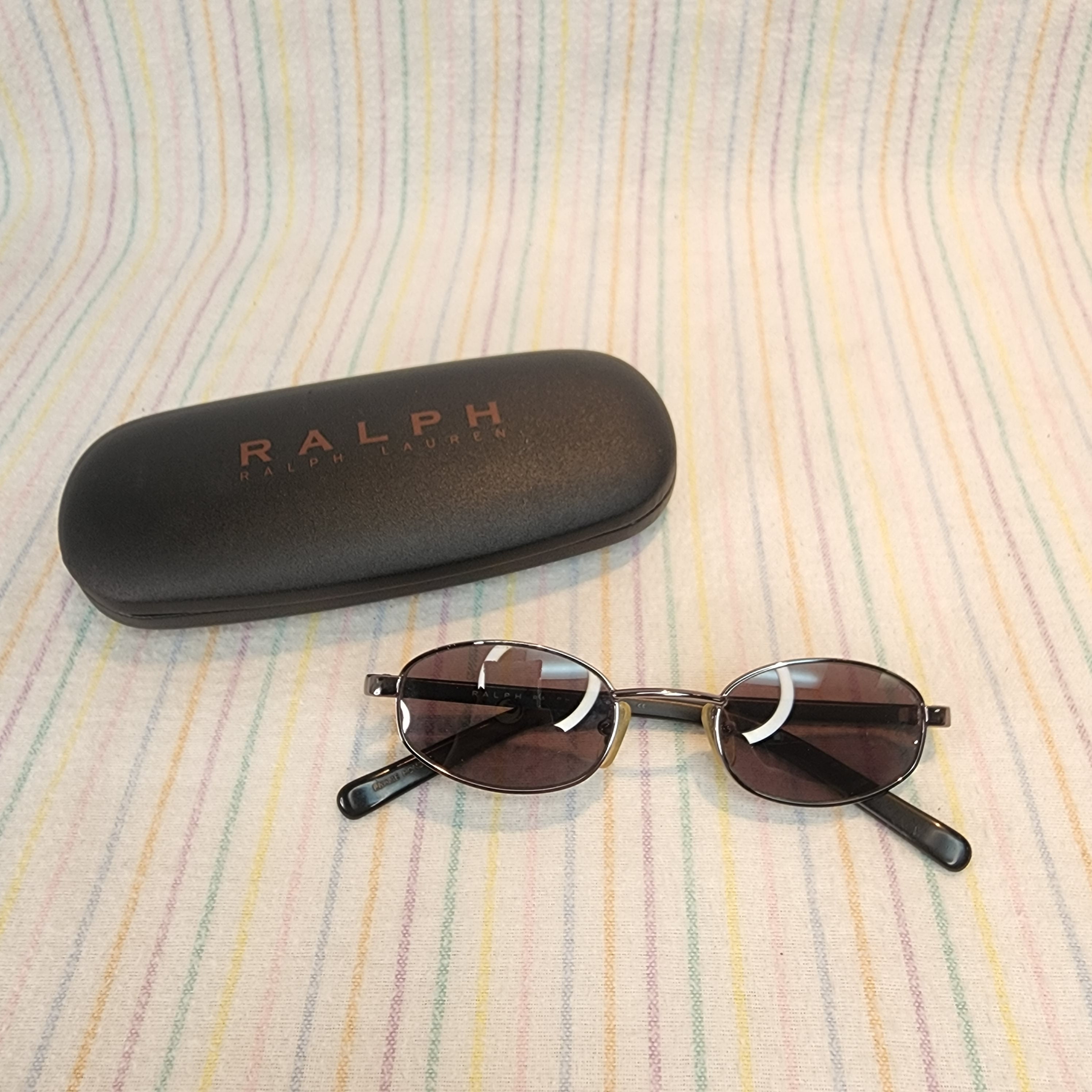 2 Pairs Vintage Oval Sunglasses Small Oval Sunglasses Mini Vintage Stylish Round Eyeglasses for Women Girls Men 