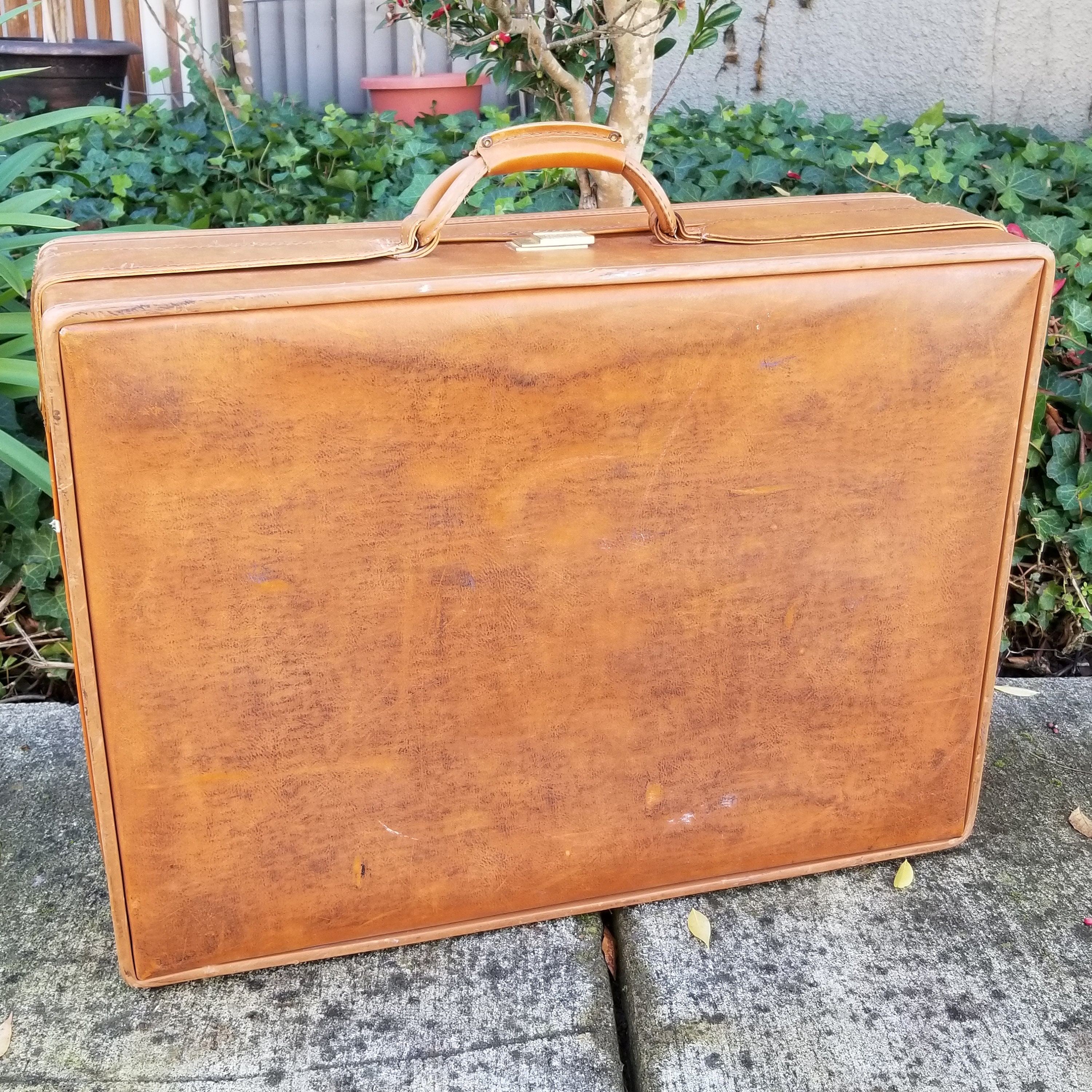 Midcentury Vintage Hartmann Pullman Large Suitcase Leather