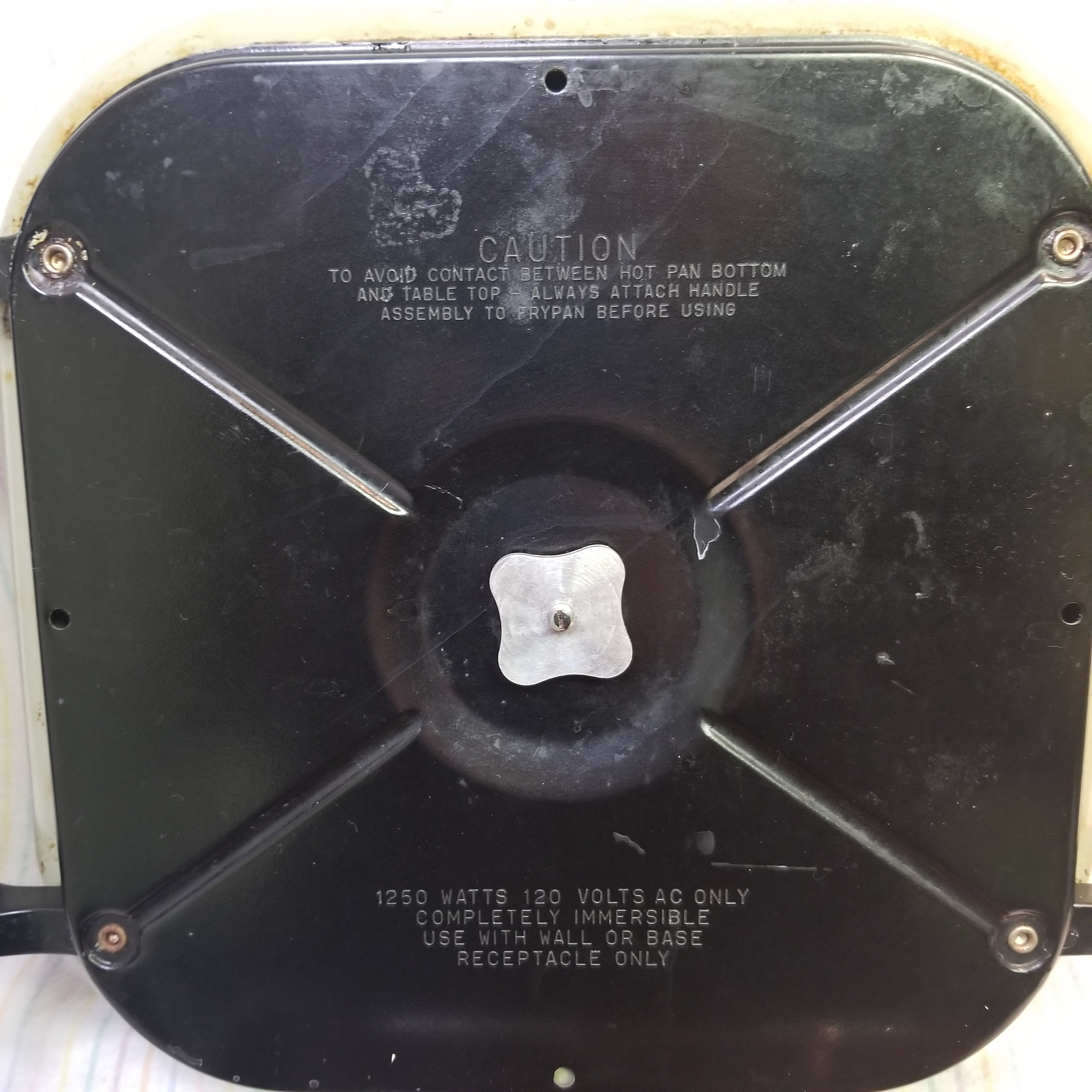 sunbeam crocker frypan