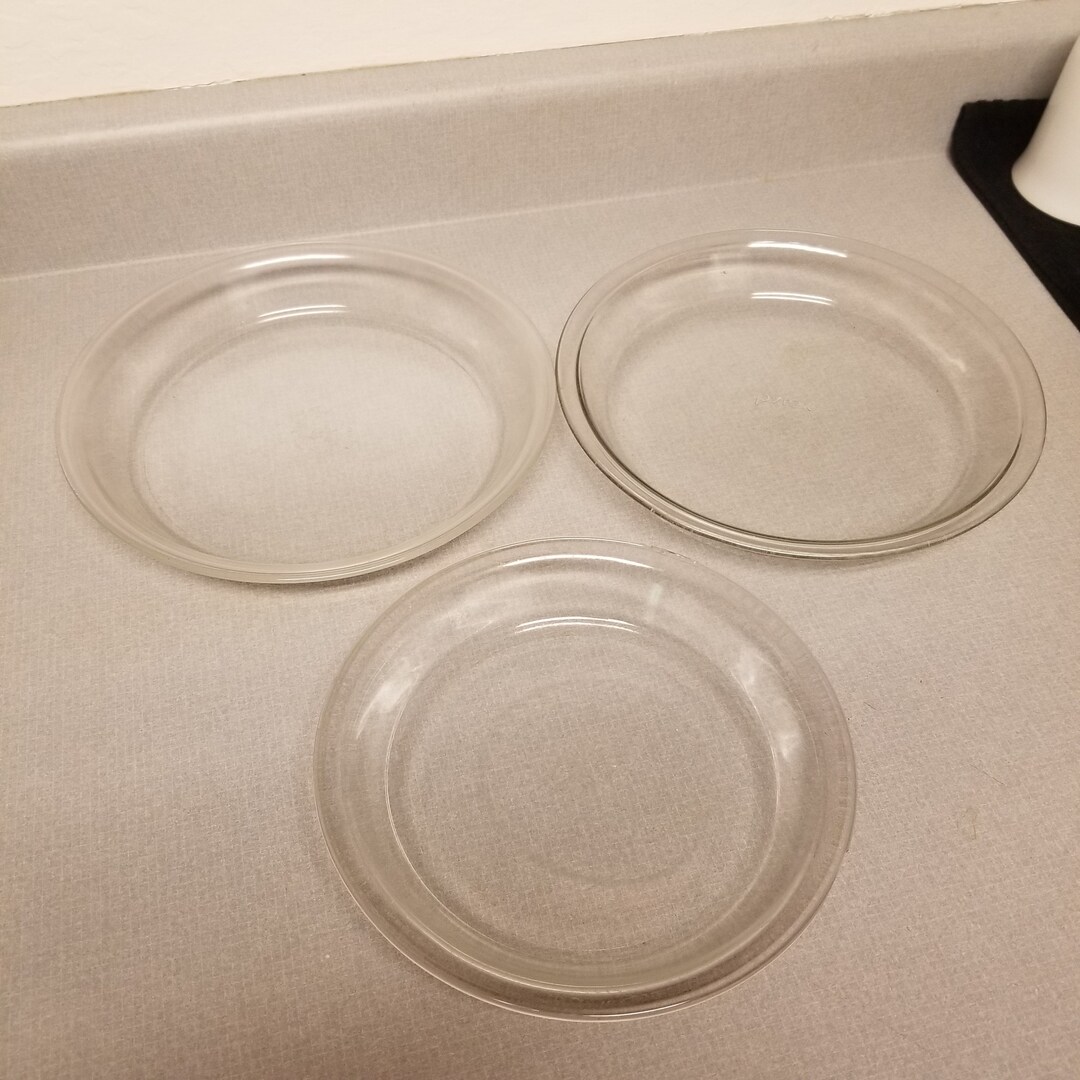 Vintage Pyrex Pie Dish Plate Trio Clear Glass 208 8 and 209 9 Baking