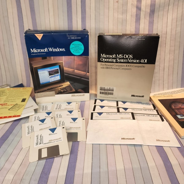 Microsoft Windows 1988 MS-DOS Operating System 4.01 + Graphical Environment Version 3.0 Floppy Disks Discs Vintage IBM Computer Software