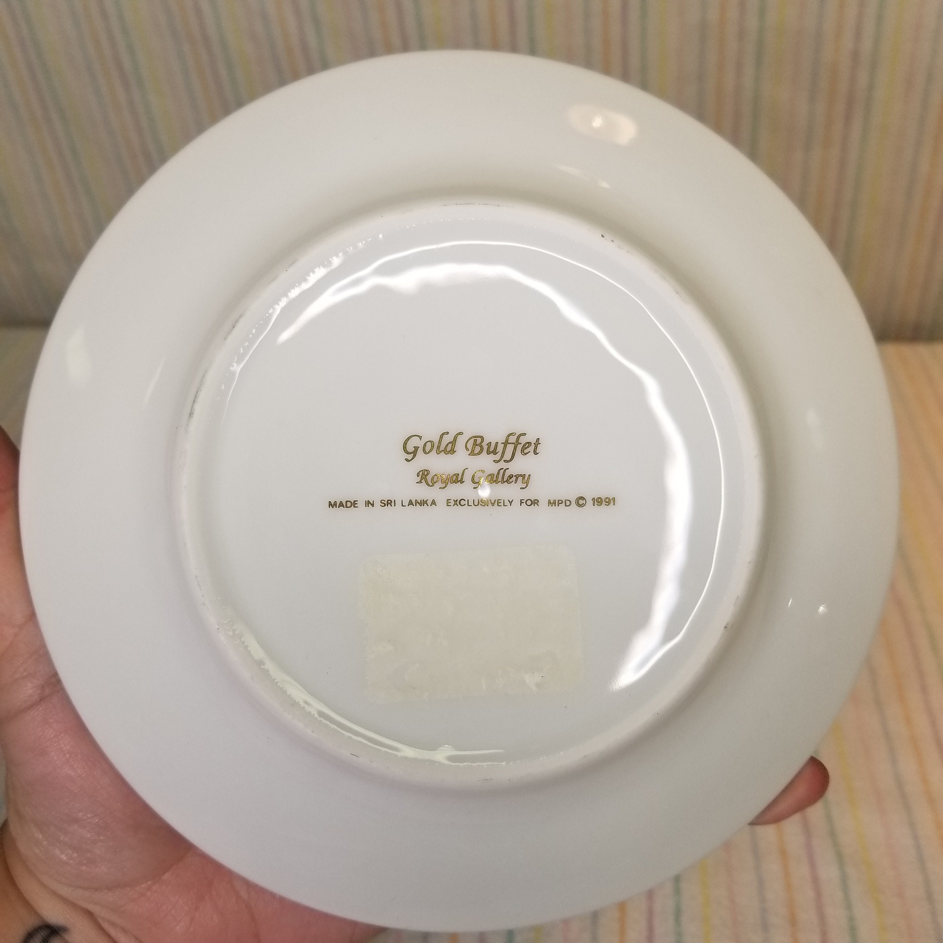 Vintage Gold Buffet Royal Gallery Gold 1991 and Sango Royalty 3625