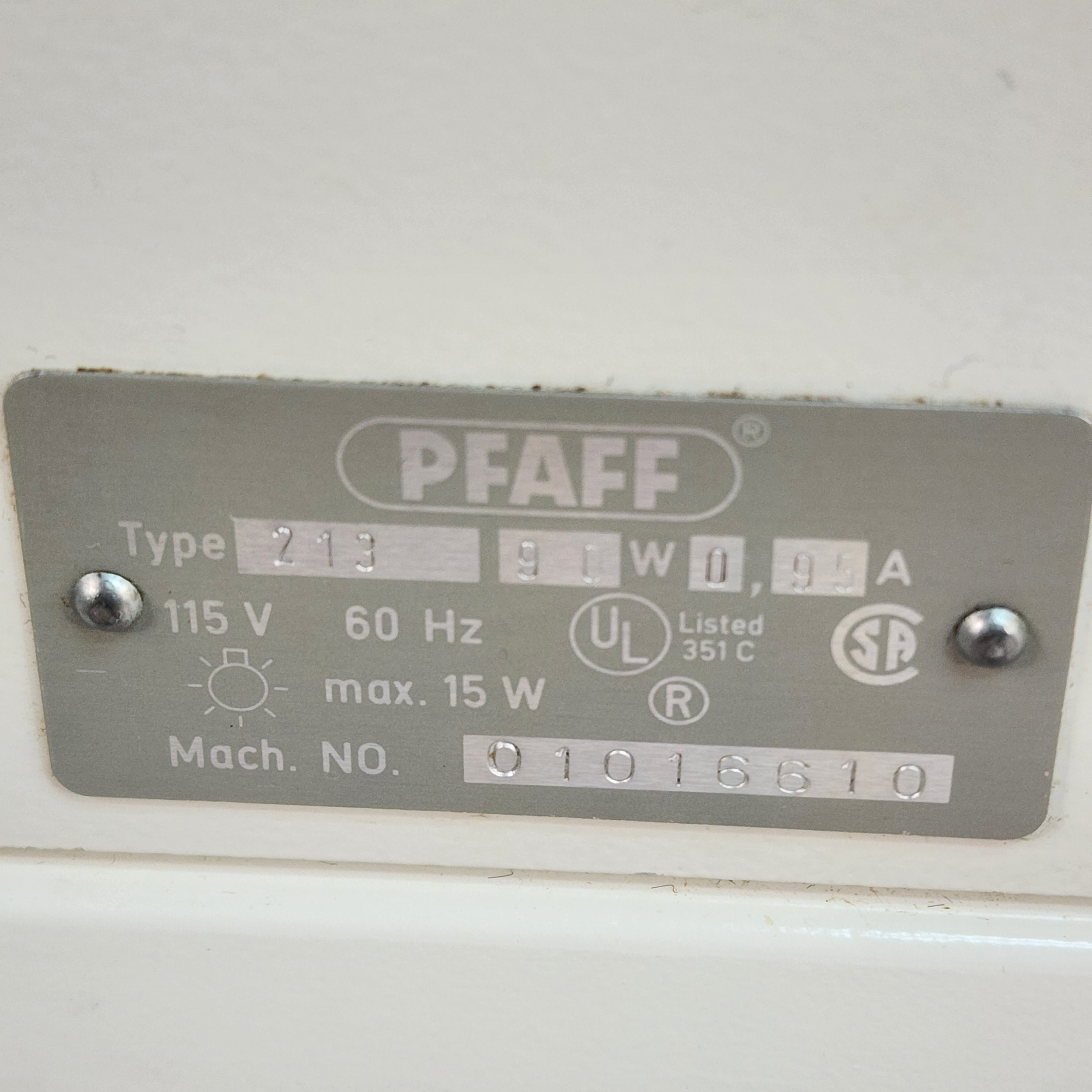 Vintage Working Pfaff 213 Sewing Machine W/ Pedal Power Cord Handled Travel Case Made in Germany