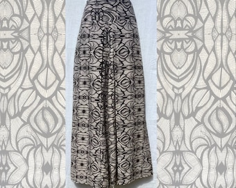 Black Fisherman's style trousers with elasticated waist in printed rayon fabric. Boho Casual wear. Comfy & Easy to Wear S/M and L/XL