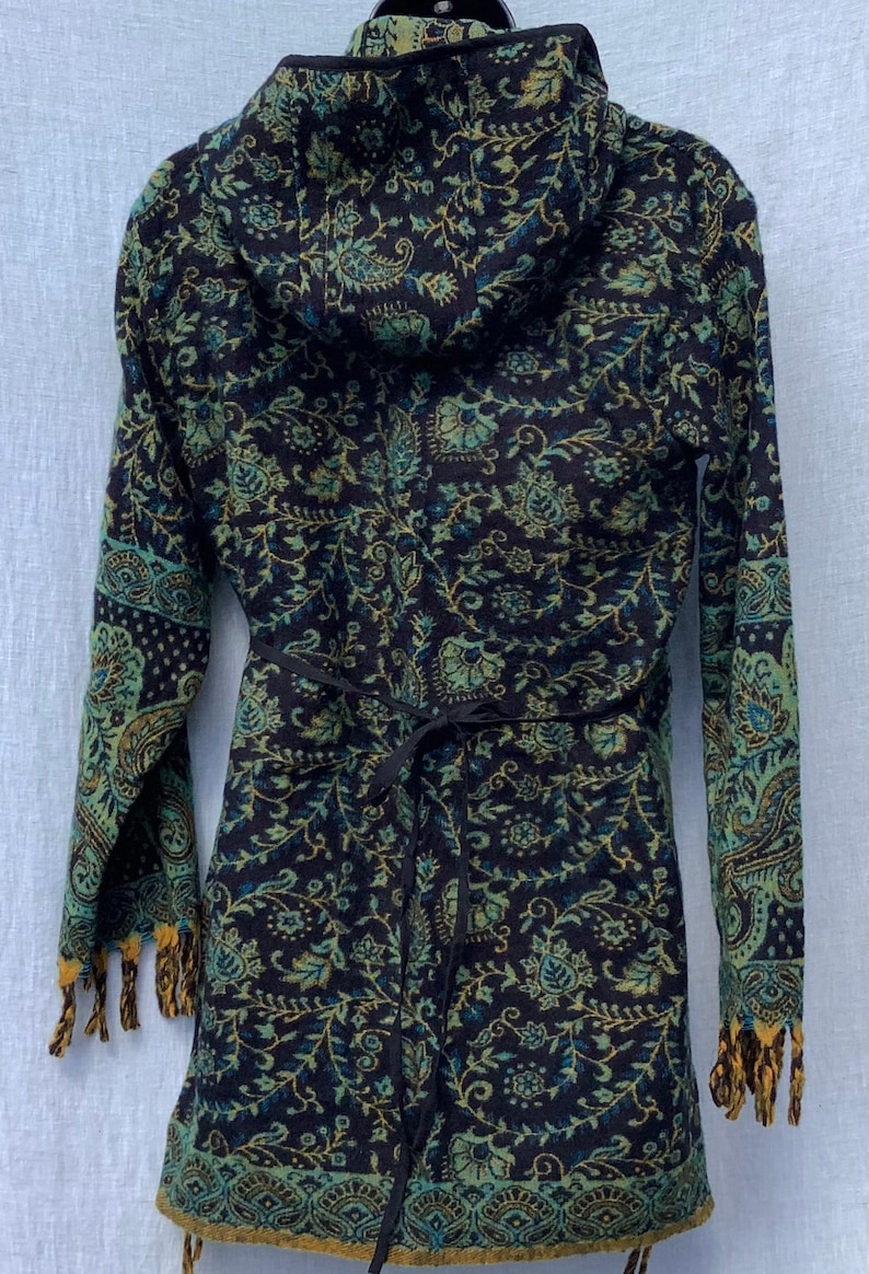 Handgefertigter Paisley-Kapuzen-Crossover-Wickel/Jacke/Cardigan. Boho. Hippie. Festivalmode. Pixie. X/S 68, S/M 1012 und L/XL 1214 UK Bild 3