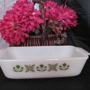 Anchor Hocking, Fire King 441, Meadow Green, 1 Quart Loaf Pan, White Glass, 1960-1970, Bakeware, Meatloaf, Bread Pan, Collectible Vintage