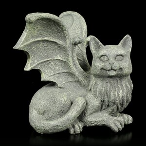 winged cat gargoyle statue