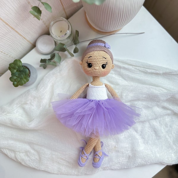 Gehäkelte Ballerina Puppe,Tänzerin Puppe,Gymnastik Puppe,Geburtstag Geschenk für Mädchen,Personalisierte Puppe,Handgemachte Puppe Ballett Geschenk