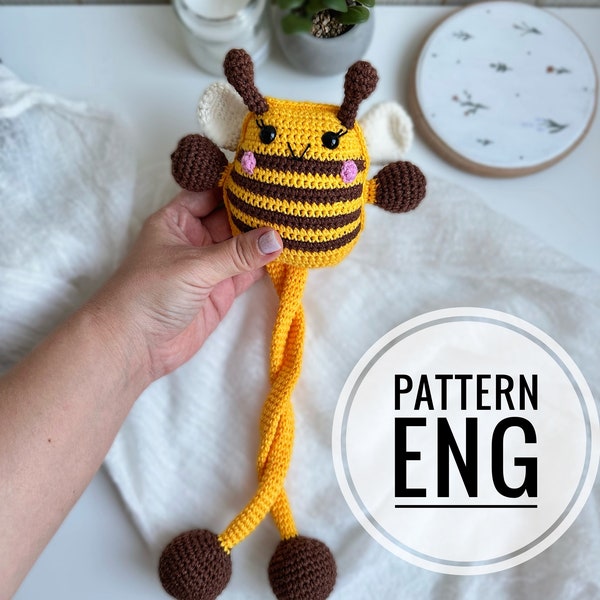 DIGITAL Crochet BEE PATTERN Stretching Hanging sensoriel crochet baby gym suspendus jouets Montessori play gym, Hanging toys stretching amigurumi